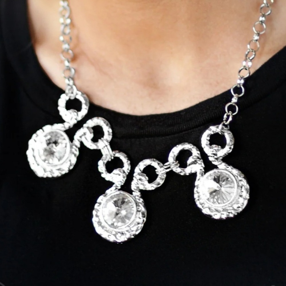 Women's Necklace Triple Silver Tone Faux Rhinestones Size 9 Inches